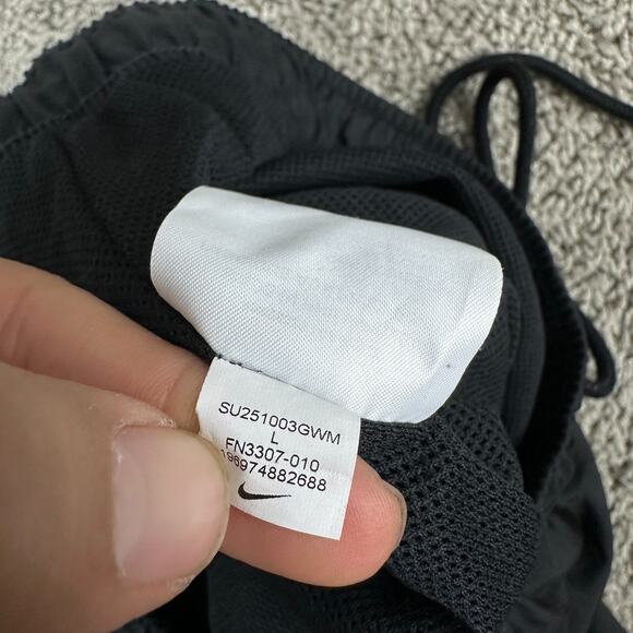 Nike Club Shorts Mens Large Woven Flow Shorts Lined Drawstring Black White - Picture 10 of 12